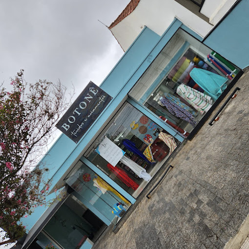 Botonê Tecidos e Aviamentos Cursos Costura