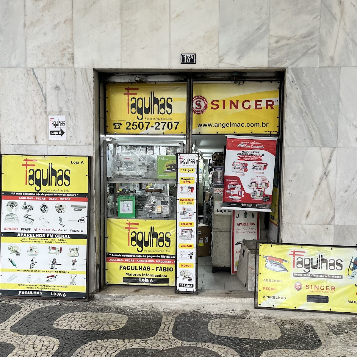 Fagulhas Peças e Agulhas