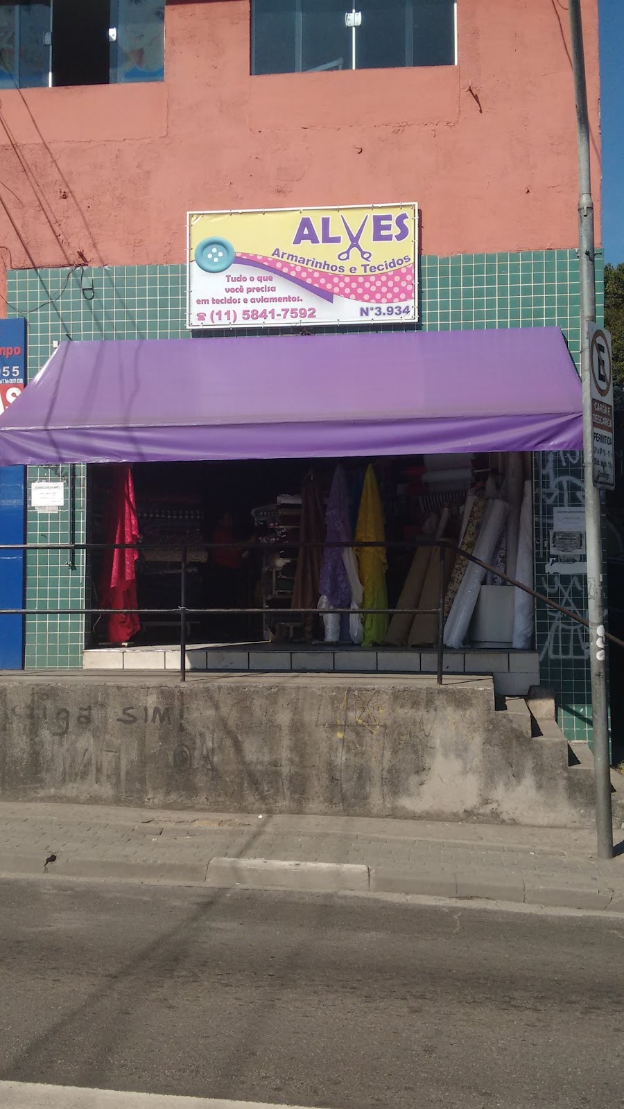 Alves Armarinhos e Tecidos