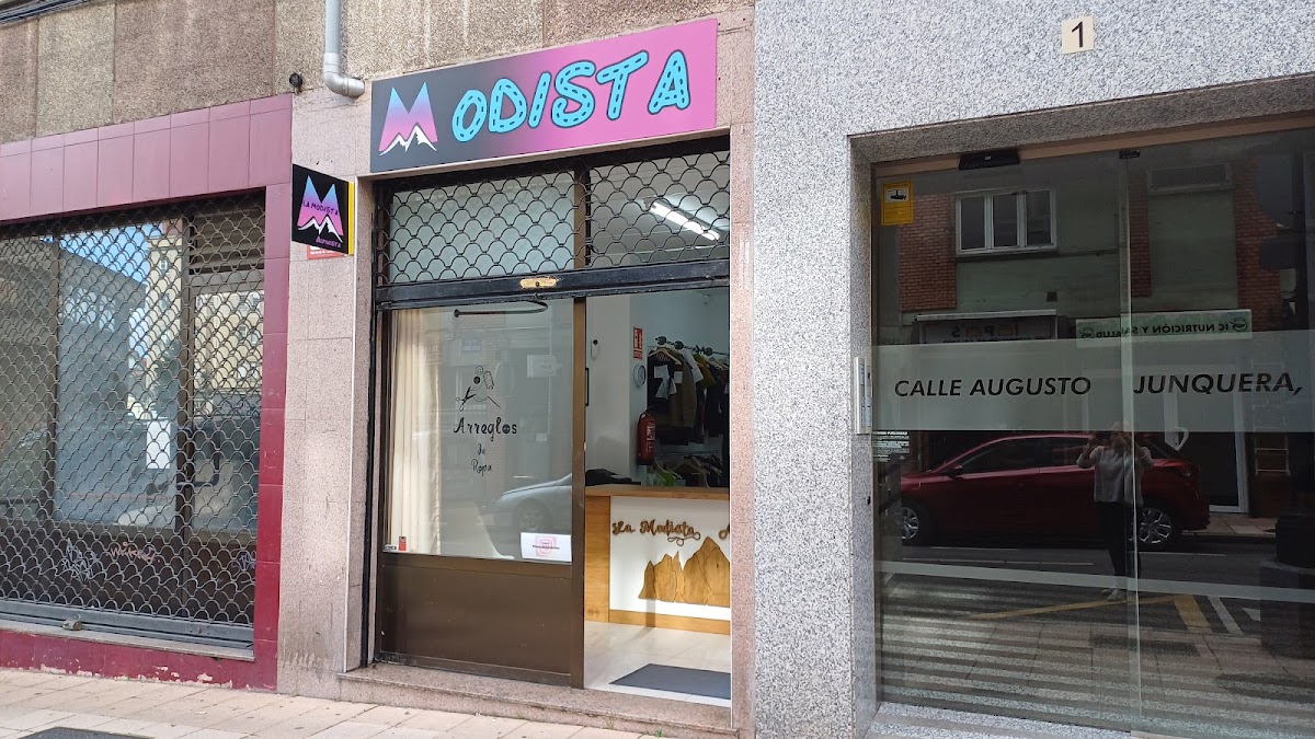 La Modista Alpinista