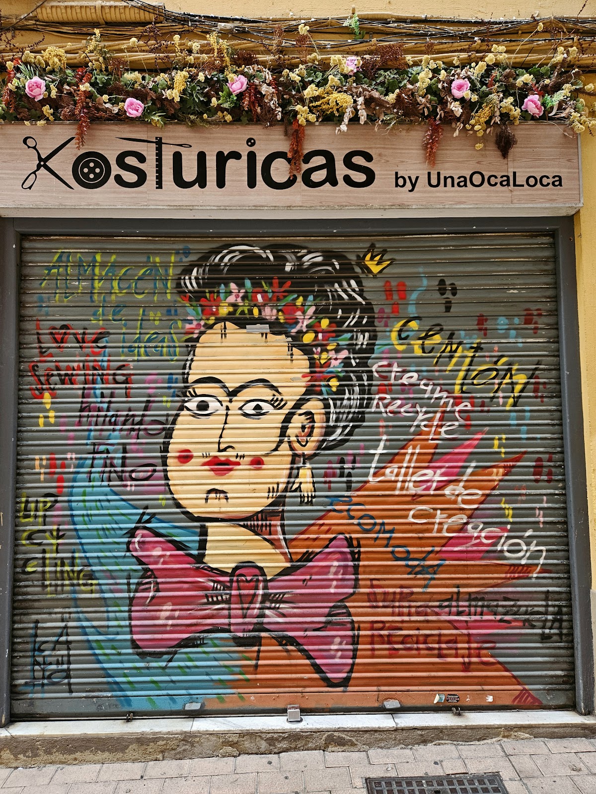 Taller de Costura y Reutilización Textil Unaocaloca