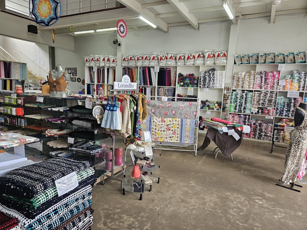 Bazar Modelo Tecidos & Armarinhos