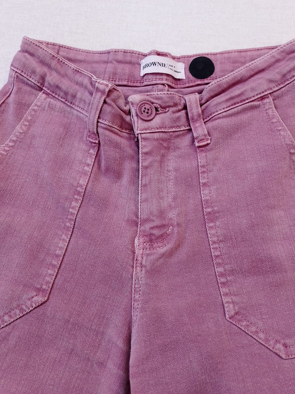 Uriel, Arreglos y Confección