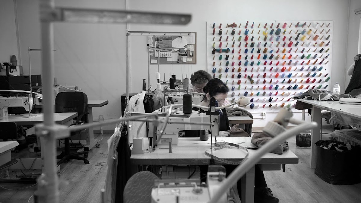 Dedalmania - Arranjos de Roupa, Lda.