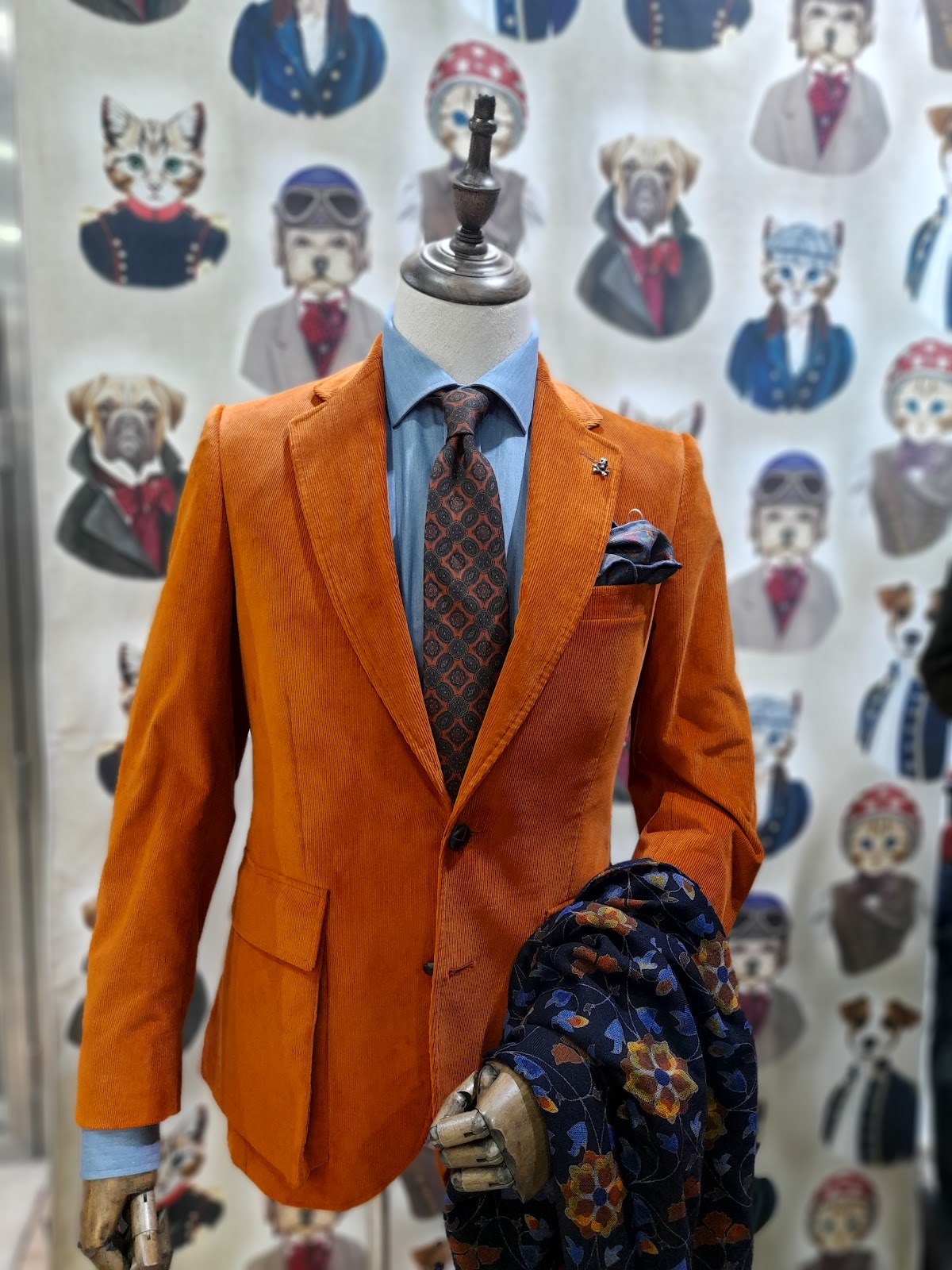 Sastrería y Camisería A Medida Sleeves & Co